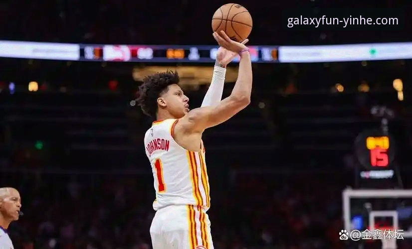 尼克斯队狂胜老鹰队47分创纪录，银河娱乐平台如何带新手看懂这场NBA季后赛？